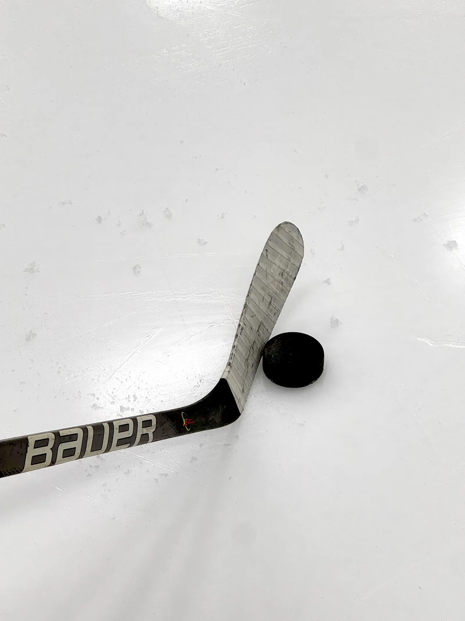 glowin hockey jääkiekko yritys